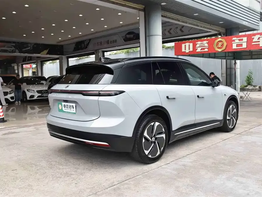 NIO ES6 NIO ES6 2023 75kWh 2023 — миниатюра 2