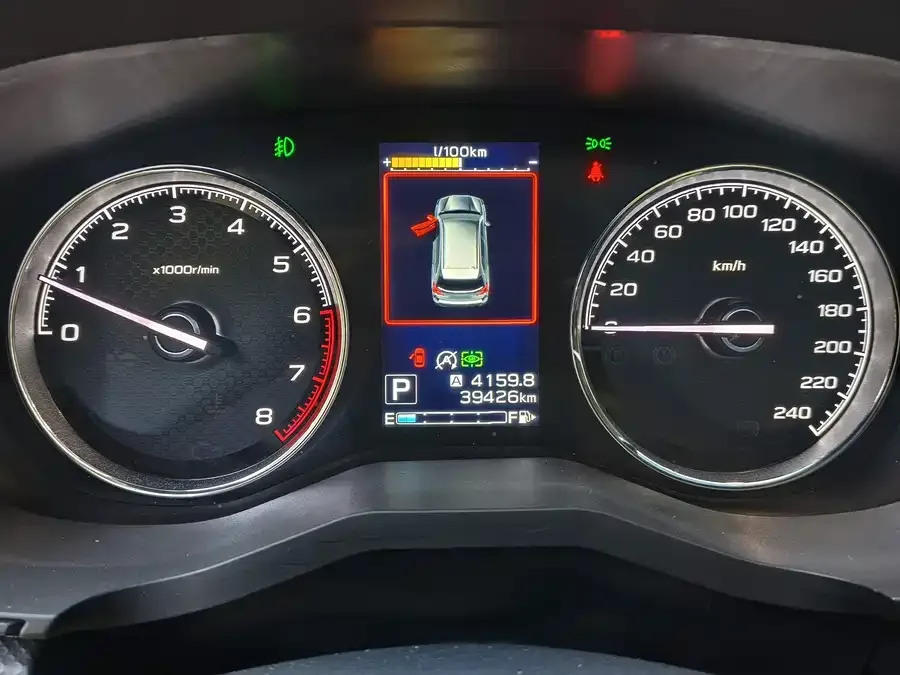 Subaru Forester 2022 Forester 2.0i AWD Ultimate Edition EyeSight 2023 — миниатюра 3