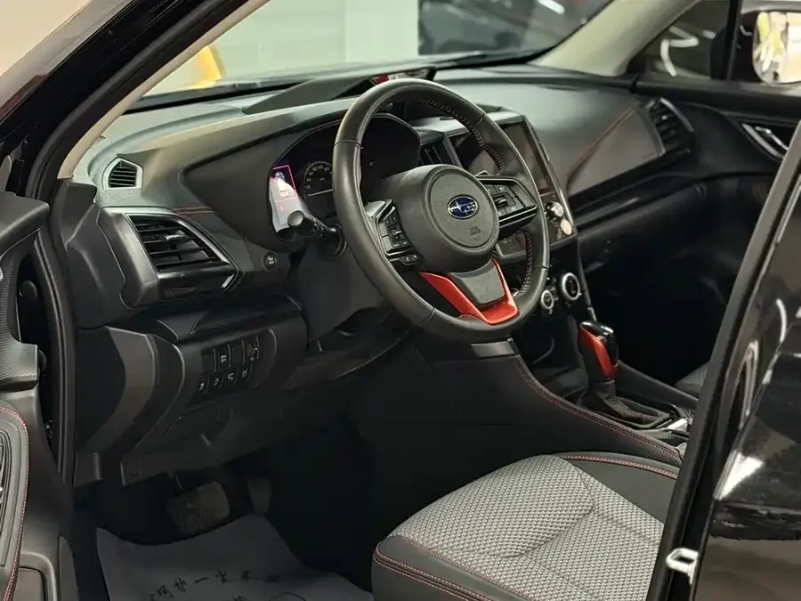 Subaru Forester 2024 Forester 2.5i AWD X Sport EyeSight 2025 — миниатюра 5