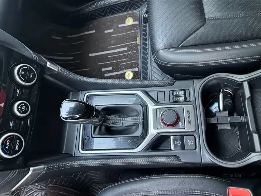Subaru Forester Forester 2022 2.0i AWD Luxury Edition EyeSight 2022 — миниатюра 3