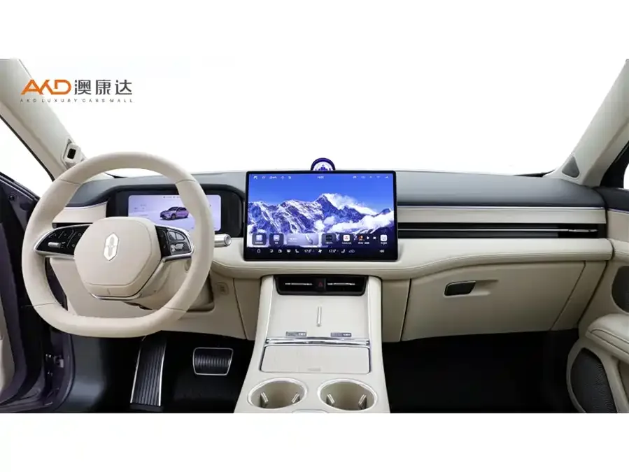 AITO M5 M5 2025 Extended Range Ultra 4WD Edition 2025 — миниатюра 2