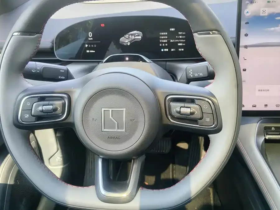 Zeekr 007GT Zeekr 007GT 2025 Long-Range Rear-Wheel Drive Smart Driving Edition 100kWh 2026 — миниатюра 5