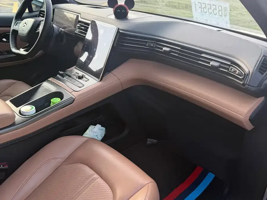 NIO ES6 NIO ES6 2022 100kWh Sports Edition 2022 — миниатюра 4