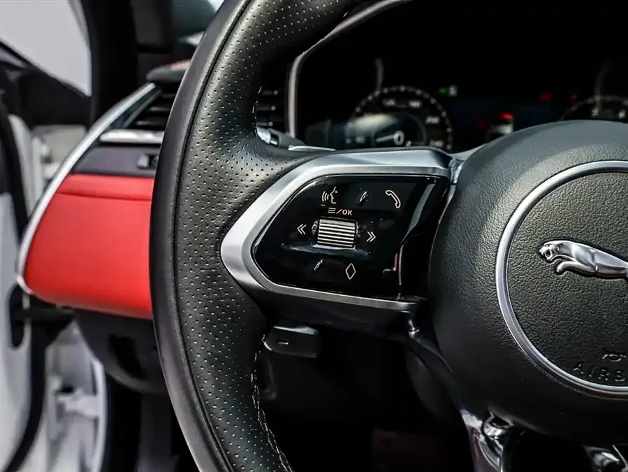 Jaguar XFL 2022 XFL 2.0T P250 2WD Elite Sports Edition 2023 — миниатюра 5