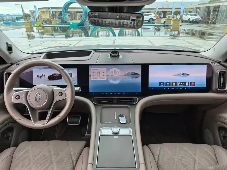 AITO M9 Wenjie M9 2025 Pure Electric Ultra Edition 100kWh 5-Seat Version (192-line LiDAR) 2025 — миниатюра 2