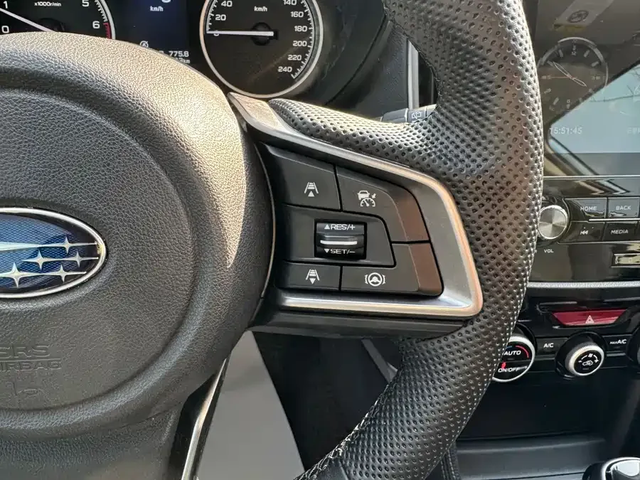 Subaru Forester Forester 2022 2.0i AWD Luxury Edition EyeSight 2022 — миниатюра 5