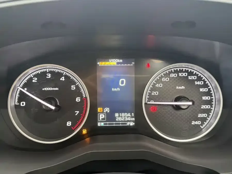 Subaru Forester 2022 Forester 2.0i AWD Luxury Edition 2023 — миниатюра 2