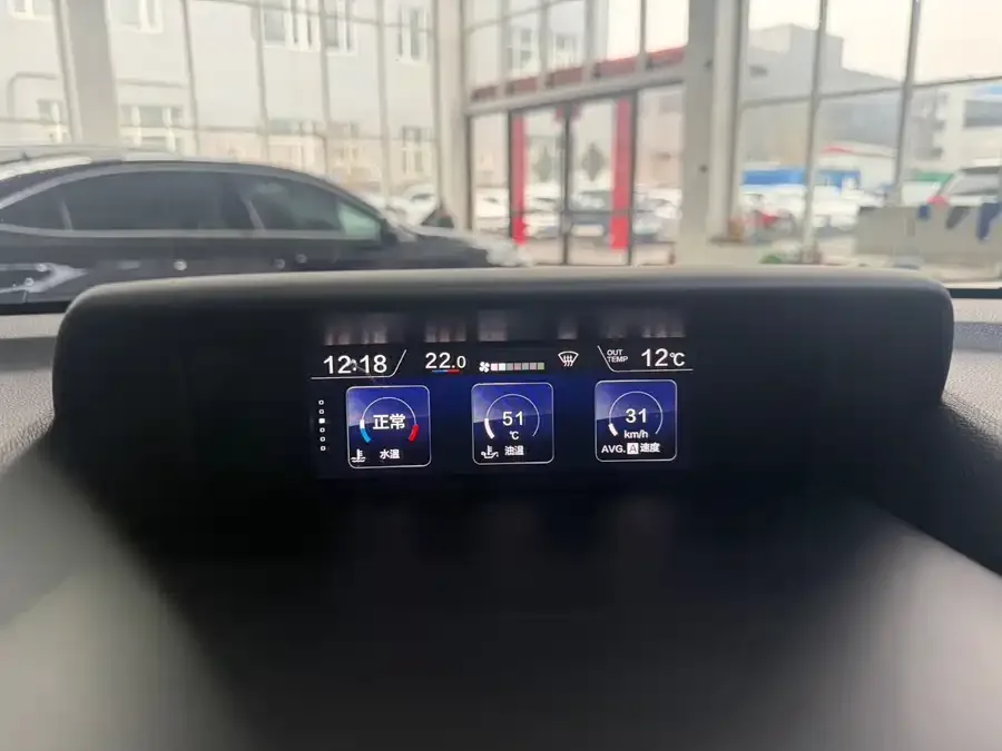 Subaru Forester 2022 Forester 2.0i AWD Luxury Edition 2023 — миниатюра 4