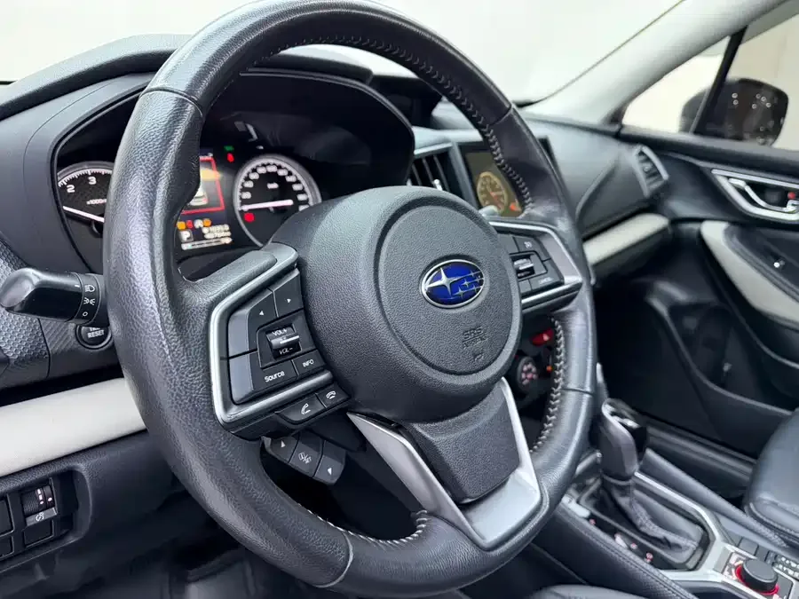 Subaru Forester Forester 2022 2.0i AWD Luxury Edition EyeSight 2022 — миниатюра 3
