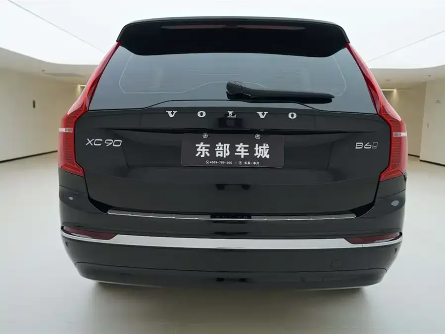 Volvo XC90 2023 B6 Zhiyi Luxury Edition 7 Seaters 2023 — миниатюра 2