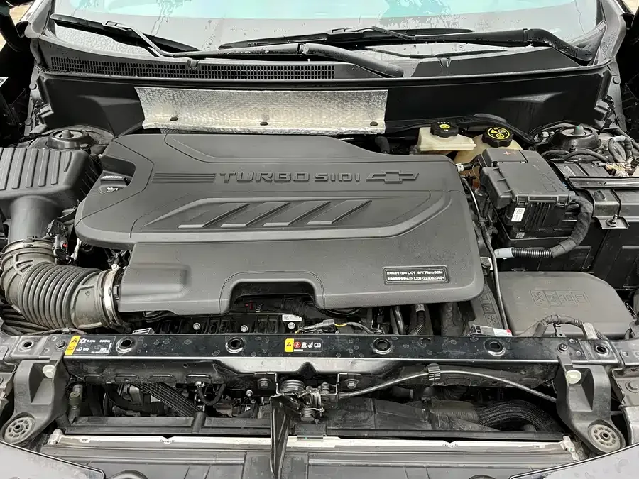 Chevrolet Equinox Explorer 2022 light hybrid 550T RS smart expansion version 2023 — миниатюра 2