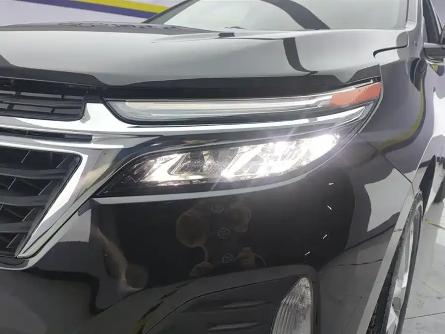 Chevrolet Equinox Explorer 2022 535T Chijie Edition 2022 — миниатюра 5