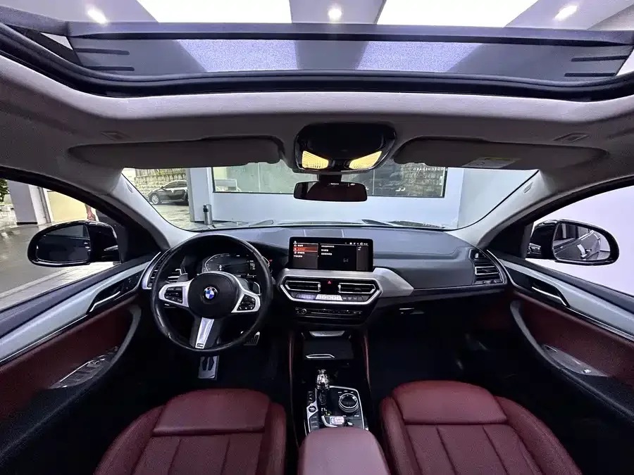 BMW X4 2022 xDrive 30i M Sport Package 2022 — миниатюра 5