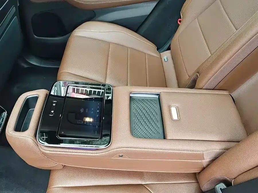 Mercedes-Benz GLE (Imported) Mercedes-Benz GLE (Imported) 2024 GLE 450 4MATIC Luxury 2023 — миниатюра 3