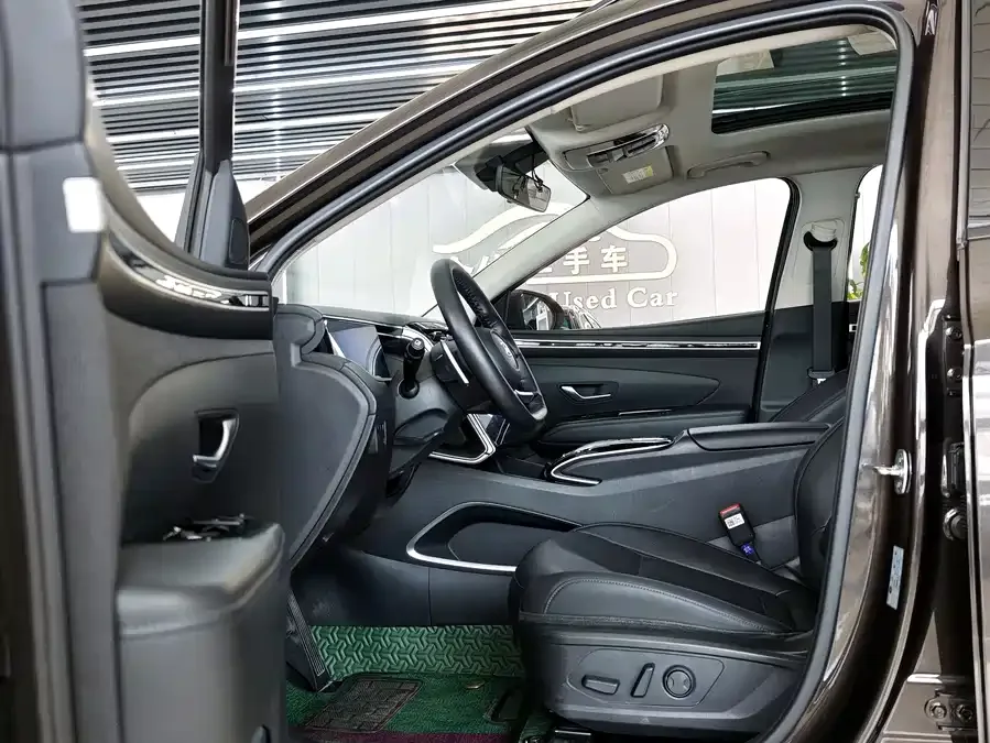 Hyundai tucson l Tucson 2021 Tucson L 1.5T DCT LUX Premium Edition 2022 — миниатюра 2