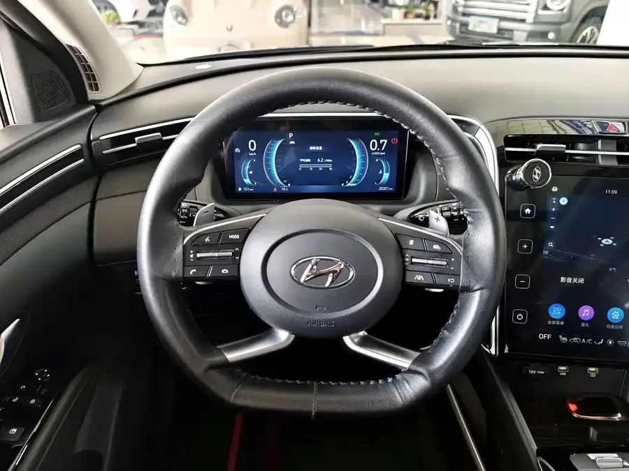 Hyundai tucson l Tucson 2021 Tucson L 1.5T DCT LUX Premium Edition 2022 — миниатюра 5