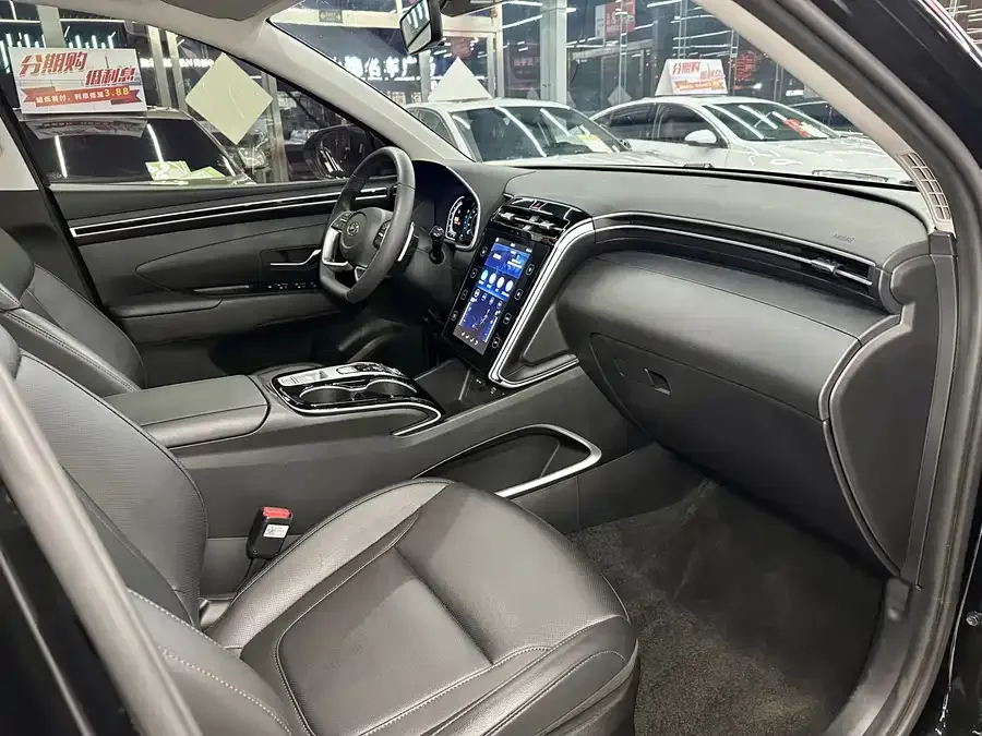 Hyundai tucson l Tucson 2023 Tucson L 1.5T Automatic 2WD GLX Elite Edition 2023 — миниатюра 3