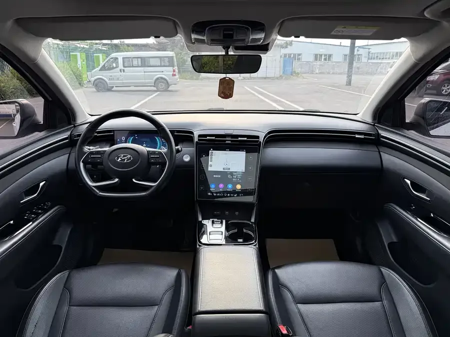 Hyundai tucson l Tucson 2022 Tucson L 1.5T DCT LUX Premium Edition N Line 2022 — миниатюра 5