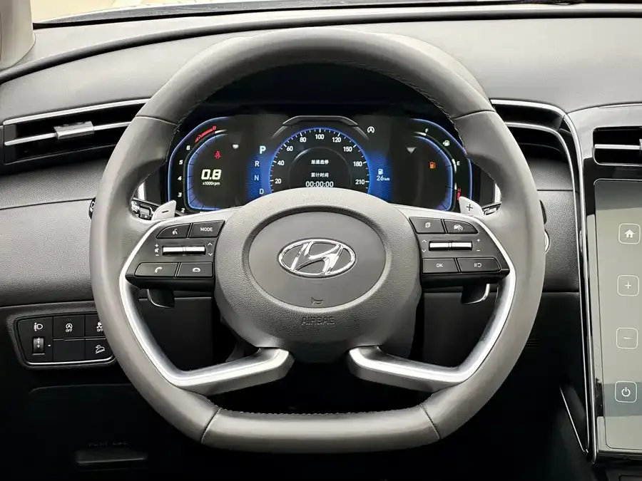 Hyundai tucson l Tucson 2021 Tucson L 1.5T DCT GLX Elite Edition 2023 — миниатюра 4