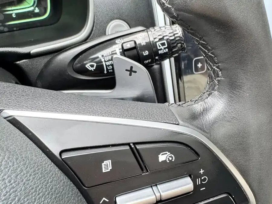 Hyundai tucson l Tucson 2023 Tucson L 1.5T Automatic 2WD DLX Luxury Edition 2023 — миниатюра 4