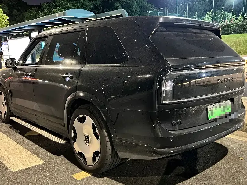 Zeekr 9X Extreme Krypton 9X 2025 Hyper Edition 70kWh 2026 — миниатюра 4