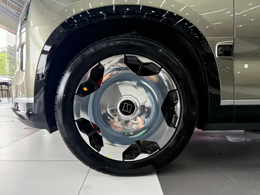 Zeekr 9X Extreme Krypton 9X 2025 Hyper Edition 70kWh 2026 — миниатюра 3