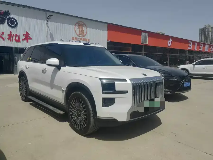 Zeekr 9X Zeekr 9X 2025 Ultra Edition 55kWh 2025 — миниатюра 2