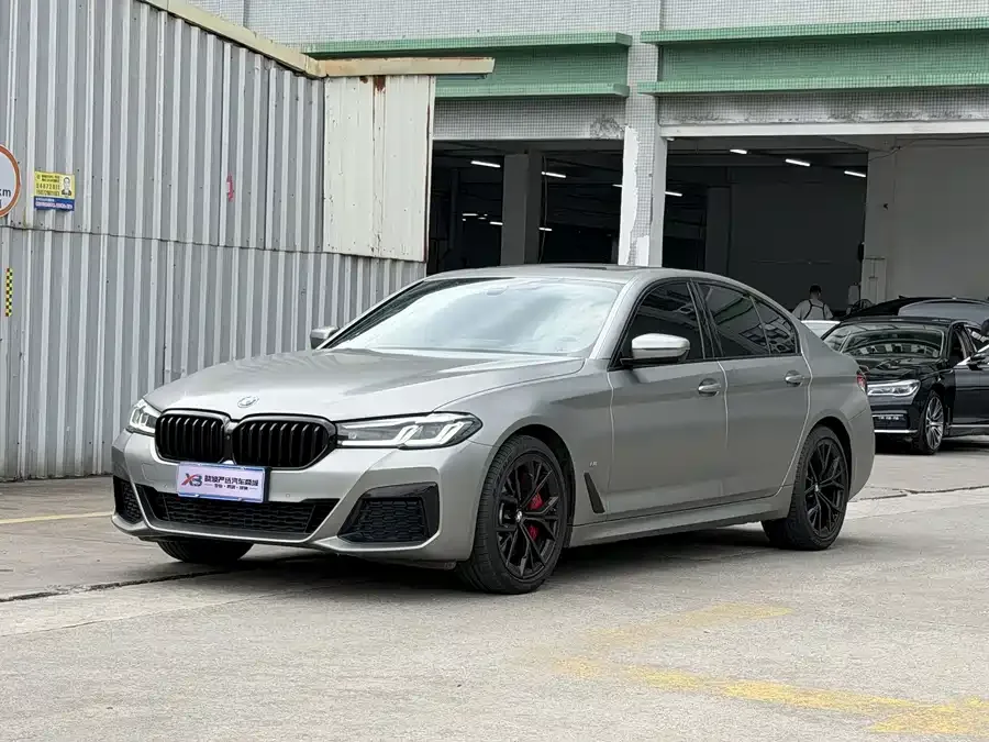 BMW 5 Series 2022