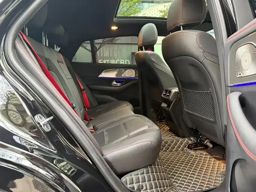Mercedes-Benz GLE AMG Mercedes-Benz GLE AMG 2023 AMG GLE 53 4MATIC+ 2023 — миниатюра 3
