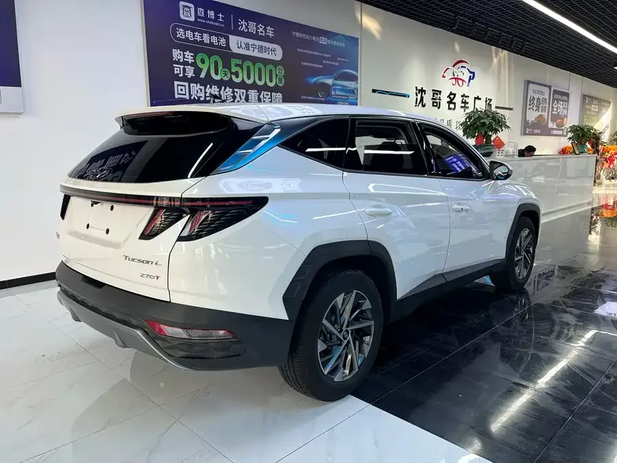 Hyundai tucson l Tucson 2023 Tucson L 1.5T Automatic 2WD LUX Premium Edition 2023 — миниатюра 3