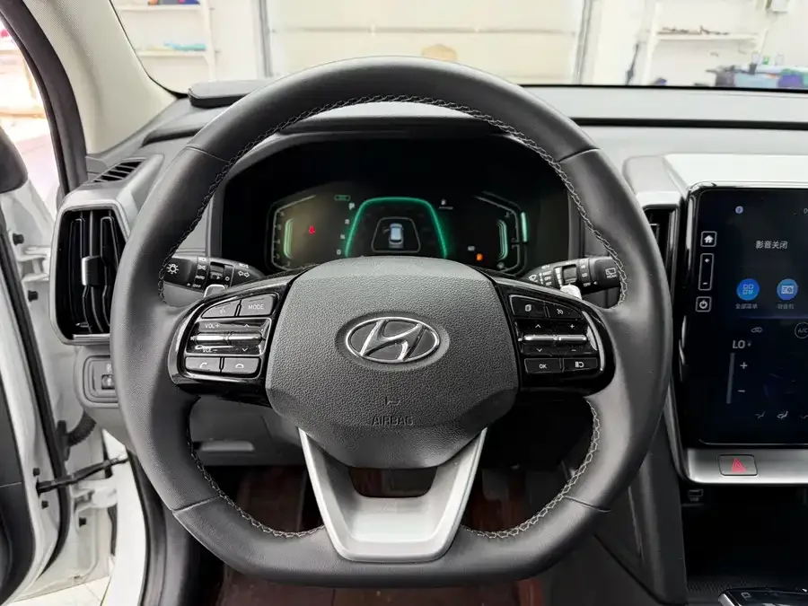 Hyundai Beijing ix35 Beijing Hyundai ix35 2021 240TGDi DCT 2WD GLS Leading Edition 2023 — миниатюра 4