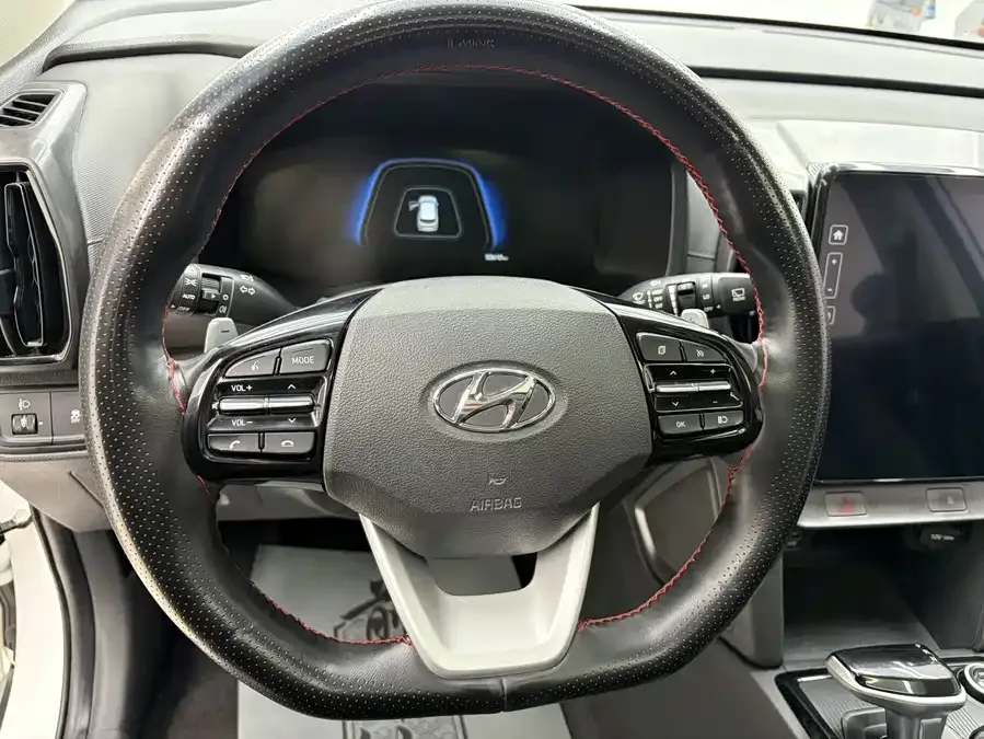 Hyundai Beijing ix35 Beijing Hyundai ix35 2021 240TGDi DCT 2WD GLS Leading Edition 2022 — миниатюра 3