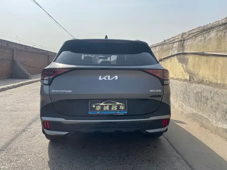 Kia Lion Platinum 2023 Lion Bo Tuojie 2.0T 2WD Flagship Edition 2023 — миниатюра 2