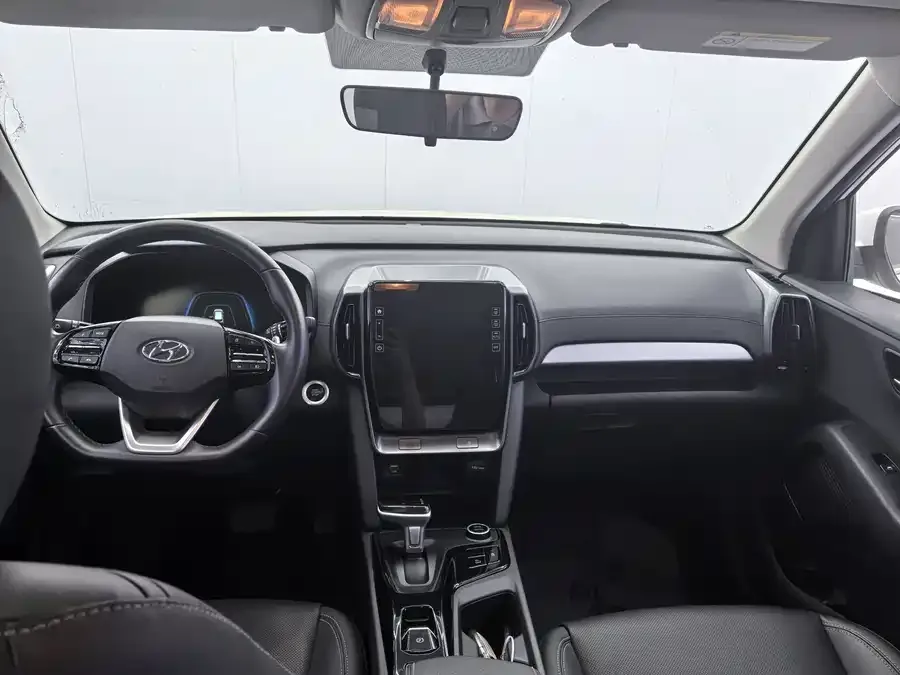 Hyundai Beijing ix35 Beijing Hyundai ix35 2021 240TGDi DCT 2WD GLS Leading Edition 2022 — миниатюра 4