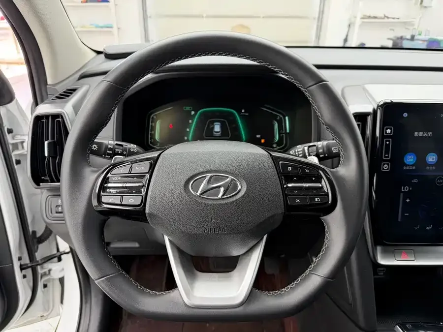 Hyundai Beijing ix35 Beijing Hyundai ix35 2021 240TGDi DCT 2WD GLS Leading Edition 2022 — миниатюра 4