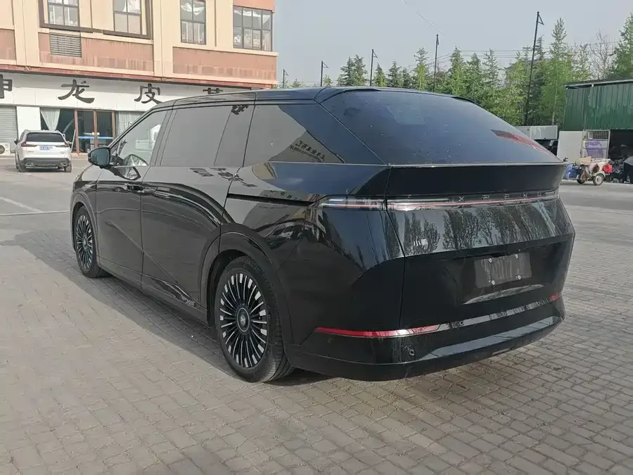 XPeng XPeng X9 XPeng X9 2025 model, pure electric, 740km ultra-long range (Max). 2025 — миниатюра 5