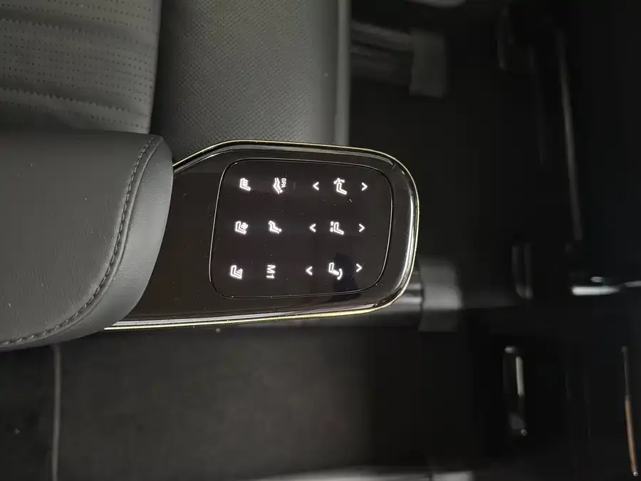 GAC Trumpchi E9 Trumpchi E9 2023 E9 Champion Edition 2023 — миниатюра 5