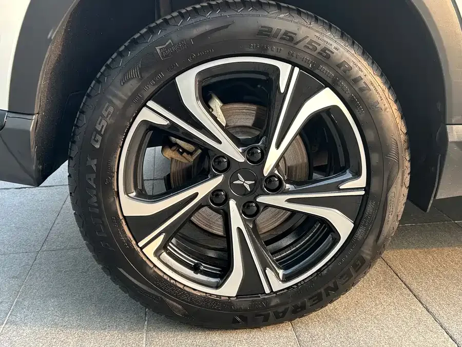XPeng G3 Xpeng G3 2020 520i Exclusive Edition 2022 — миниатюра 3