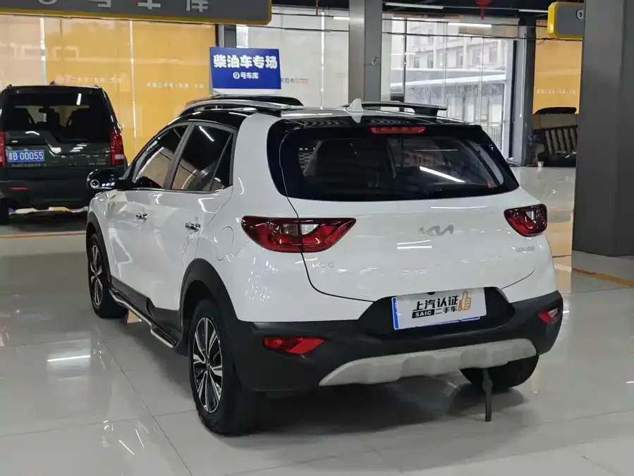 Kia KX1 2021 Yipao 1.4L CVT Sunroof Model 2023 — миниатюра 5