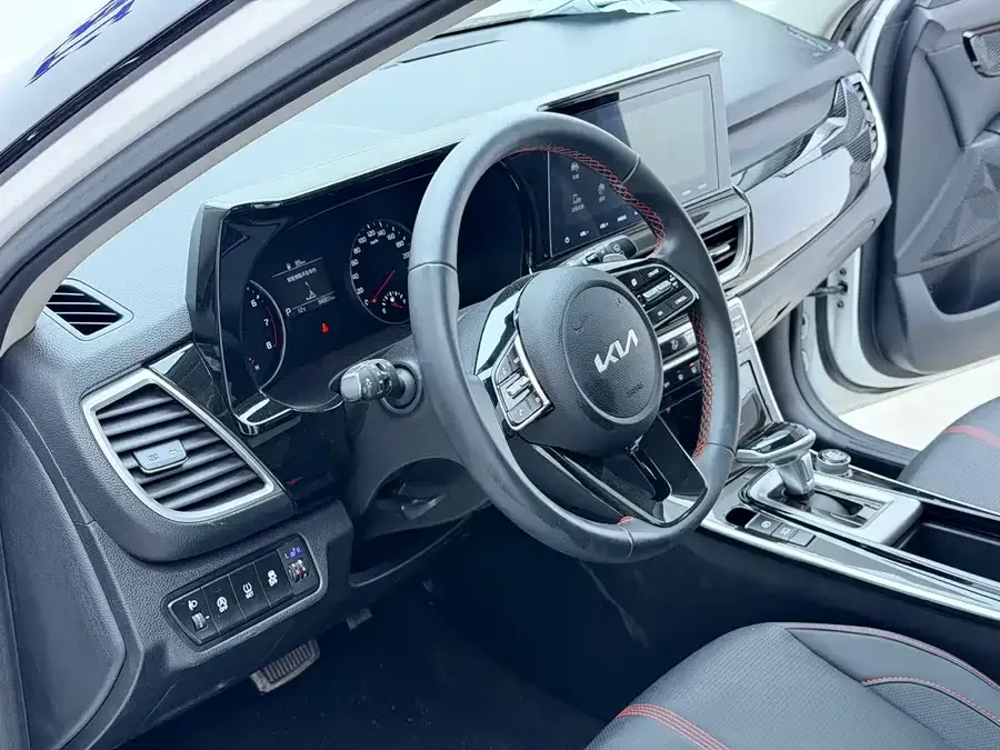 Kia KX3 Aopao (Seltos) KX3 2021 1.5L CVT Trend Edition 2022 — миниатюра 3