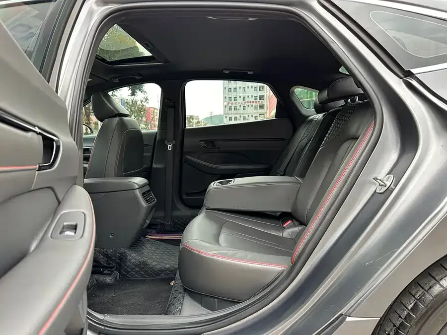 Hyundai Sonata 2022 Sonata 380TGDi Automatic 20th Anniversary Edition 2022 — миниатюра 3
