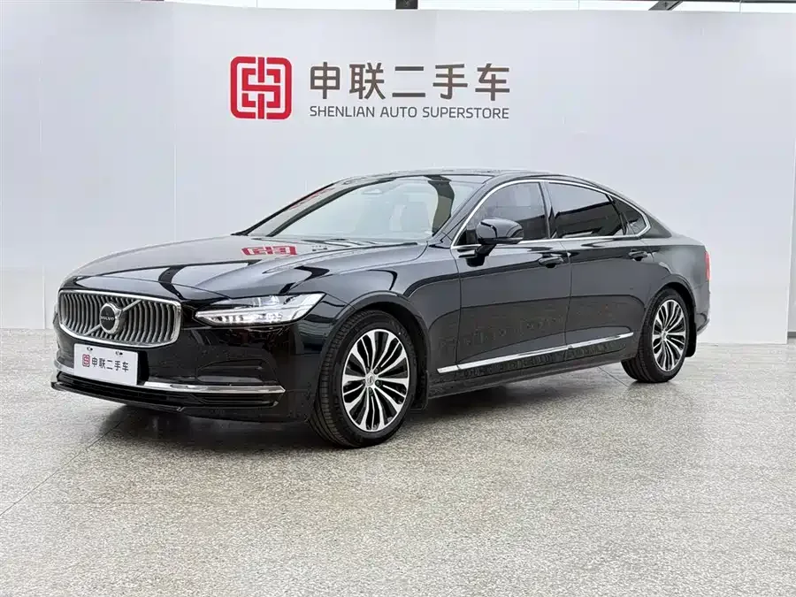 Volvo S90 2023