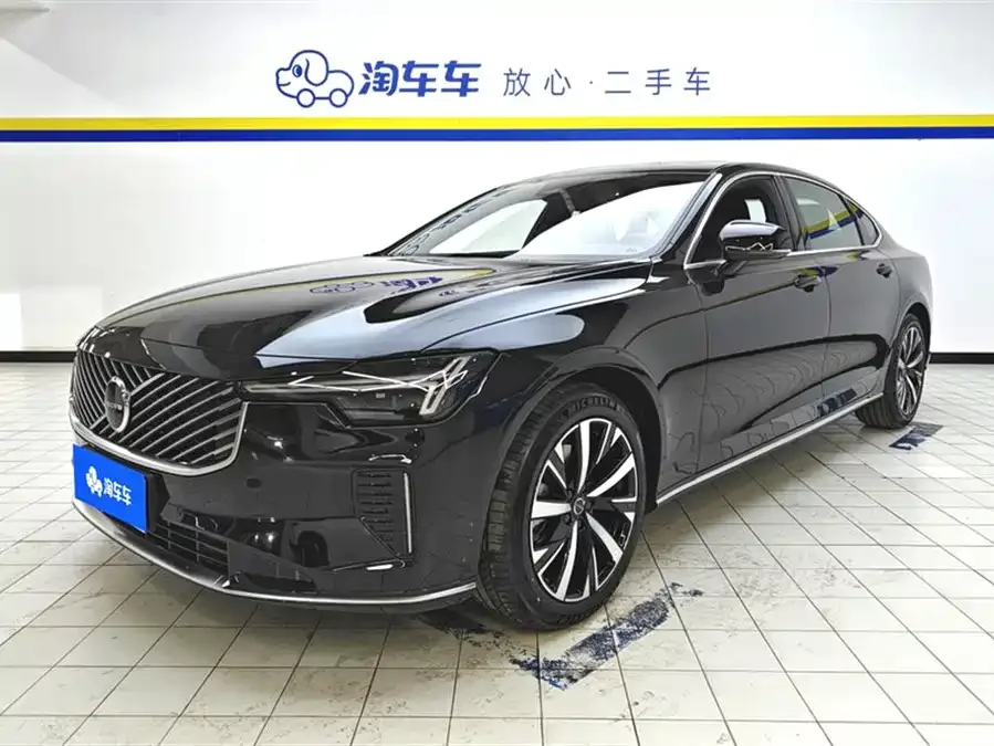 Volvo S90 2026