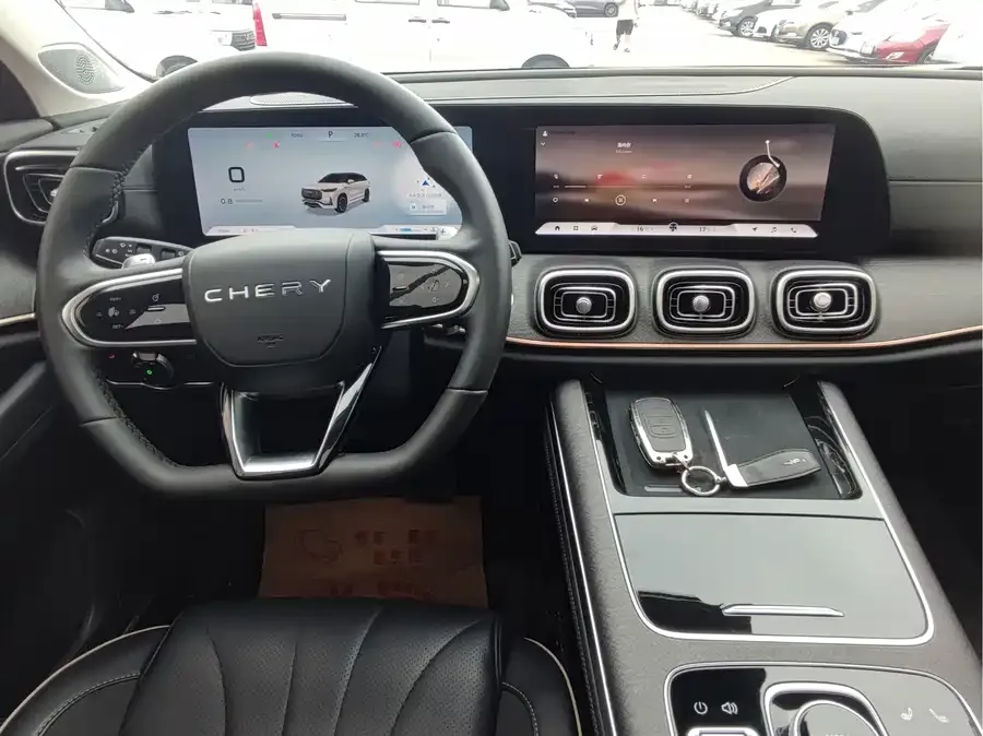 Chery Tiggo 9 Tiggo 9 2023 2.0T Dual Clutch 2WD Luxury Edition 7 Seaters 2023 — миниатюра 3