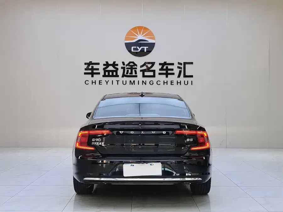 Volvo S90 2024 B5 Luxury Edition 2024 — миниатюра 2