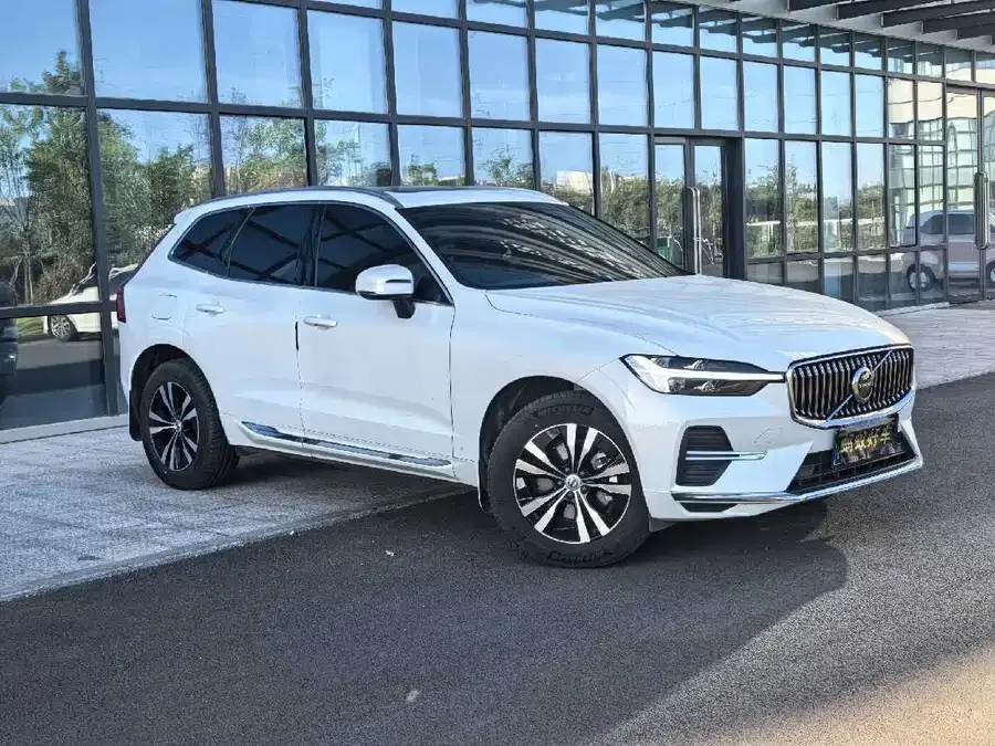 Volvo XC60 2023