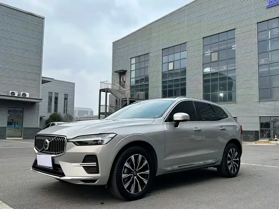 Volvo XC60 2023