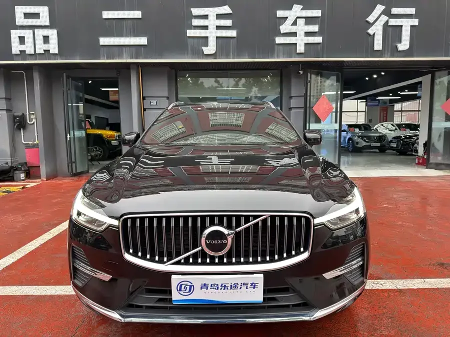Volvo XC60 2022