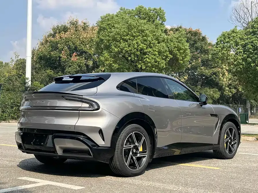 Xiaomi YU7 Xiaomi YU7 2025 Ultra-Long-Range Rear-Wheel Drive Edition 2025 — миниатюра 5