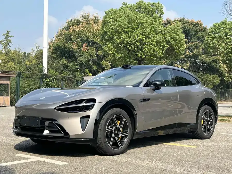 Xiaomi YU7 Xiaomi YU7 2025 Ultra-Long-Range Rear-Wheel Drive Edition 2025 — фото 1, купить с доставкой в Москву